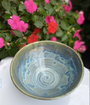 Blue swirl bowl, 25
